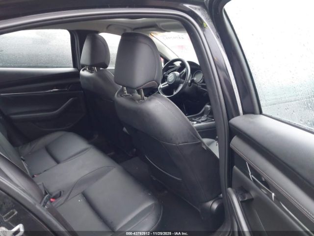 Mazda Mazda3 Preferred Image 8