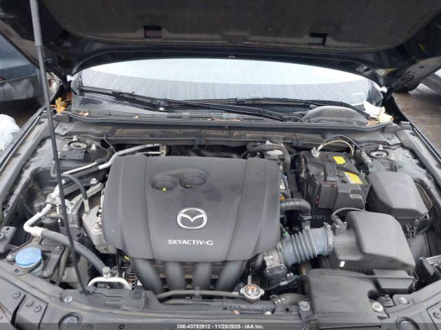 Mazda Mazda3 Preferred Image 10