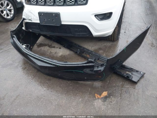 Cadillac XTS Luxury Collection Image 7