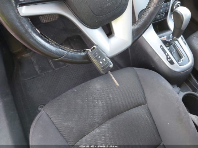 Chevrolet Cruze 1lt Auto Image 9