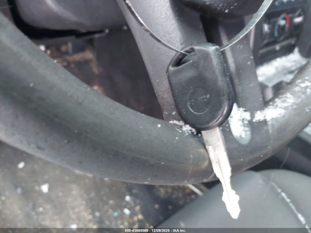 Ford Mustang V6 Deluxe Image 10