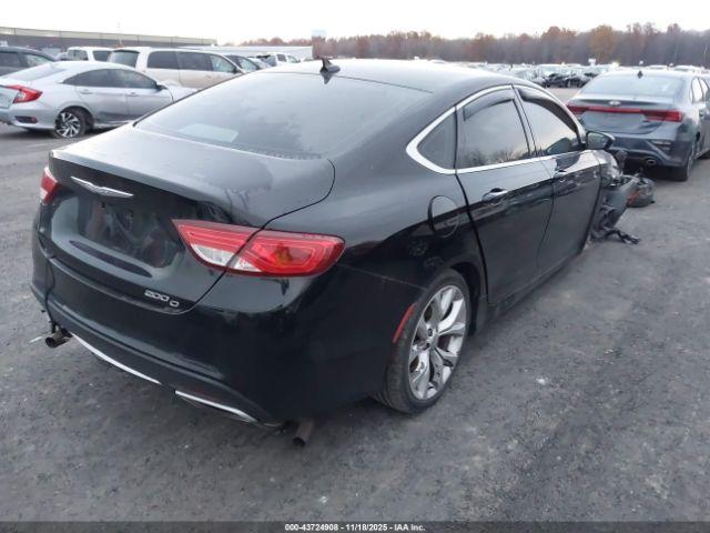 Chrysler 200 C Image 17