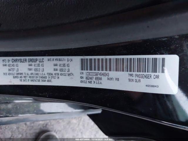 Chrysler 200 C Image 13