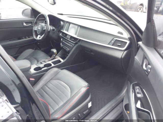 Kia Optima Sx Turbo Image 13