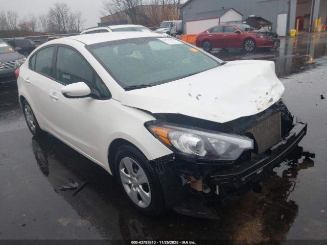  Salvage Kia Forte
