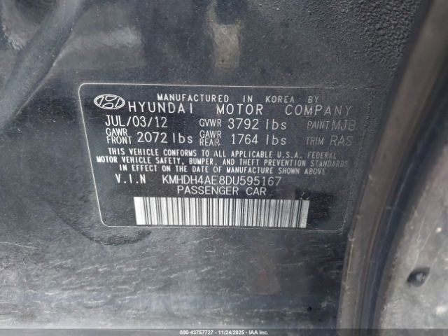 Hyundai ELANTRA Image 15