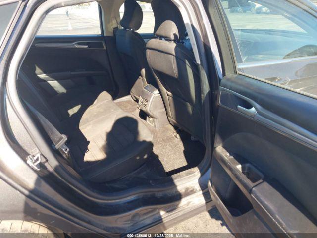 Ford Fusion Se Image 15