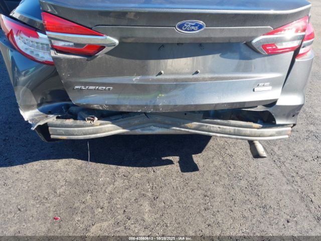 Ford Fusion Se Image 17