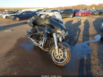  Salvage Harley-Davidson Flhtk