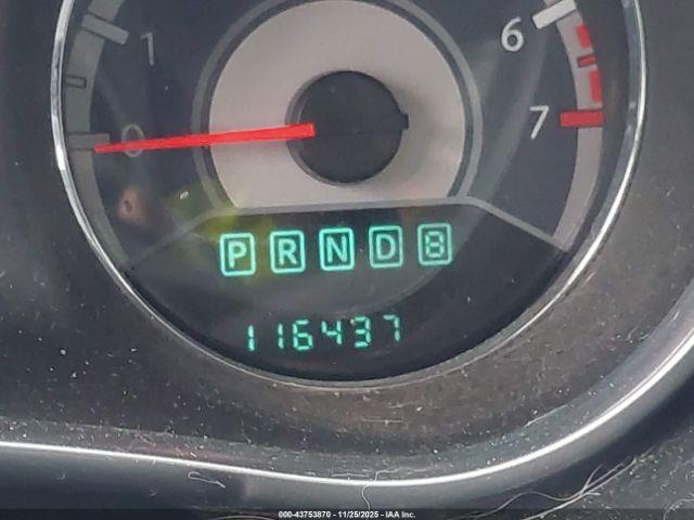 Chrysler 200 Touring Image 13