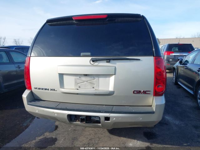 GMC Yukon Slt Image 14
