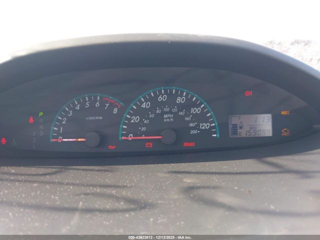 Toyota Yaris Image 8