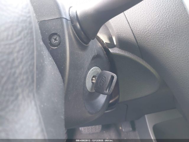 Toyota Yaris Image 4