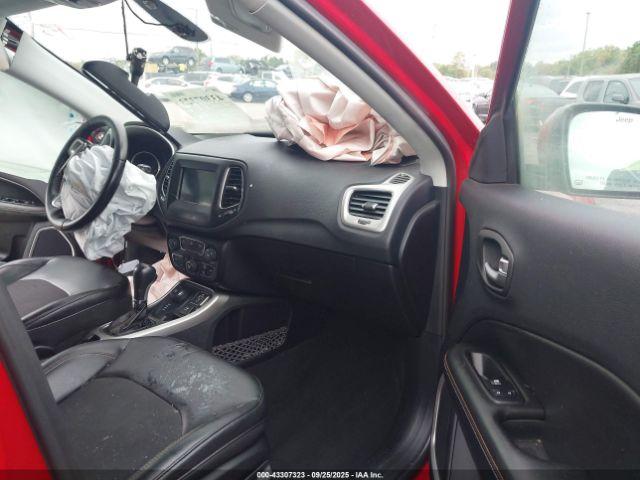 Jeep Compass Latitude 4x4 Image 3