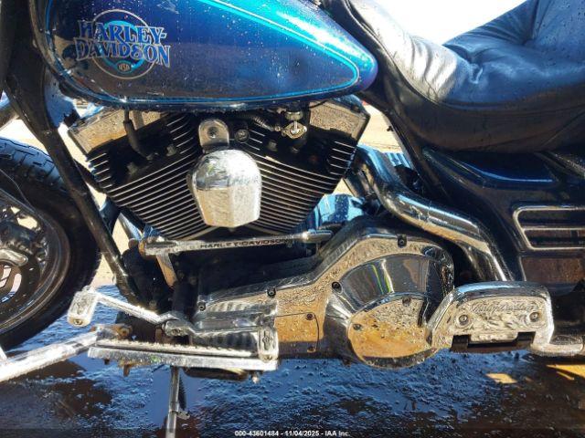 Harley-Davidson Flht Classic Image 12