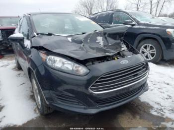  Salvage Ford Fiesta
