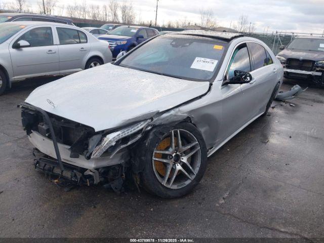 Mercedes-Benz S-Class 4matic Image 9