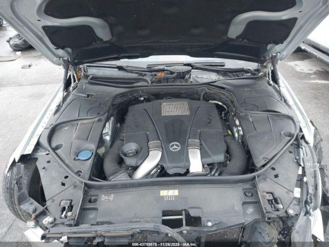 Mercedes-Benz S-Class 4matic Image 4