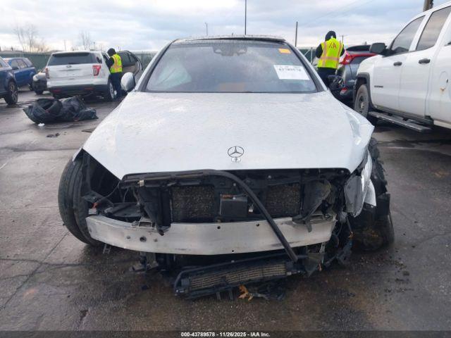 Mercedes-Benz S-Class 4matic Image 6