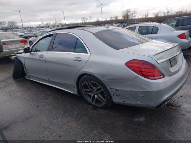 Mercedes-Benz S-Class 4matic Image 15
