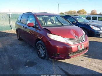  Salvage Toyota Sienna