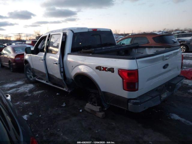 Ford F-150 Lariat Image 16