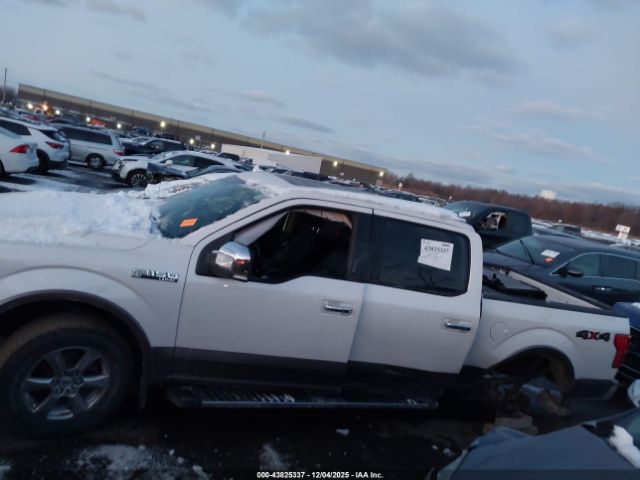 Ford F-150 Lariat Image 13