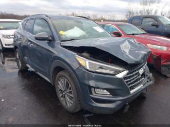 Salvage Hyundai TUCSON