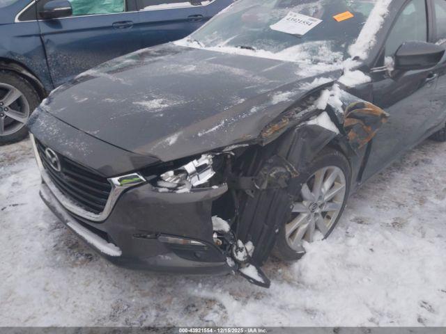 Mazda Mazda3 Grand Touring Image 7