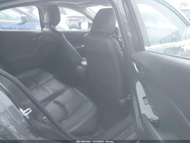 Mazda Mazda3 Grand Touring Image 8