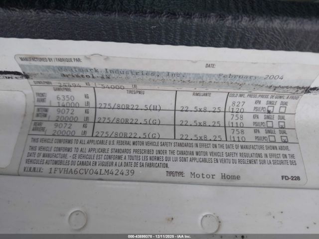 Freightliner Conventional Columbia Image 15