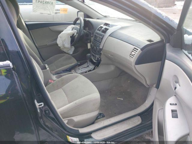 Toyota Corolla Le Image 4