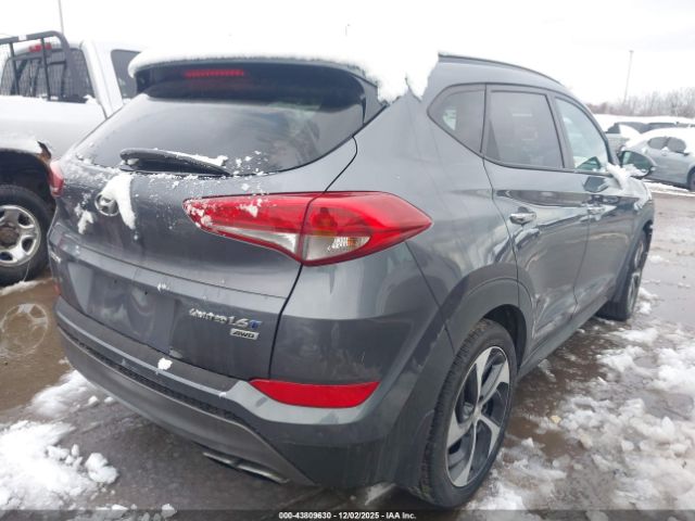 Hyundai TUCSON Limited Image 17