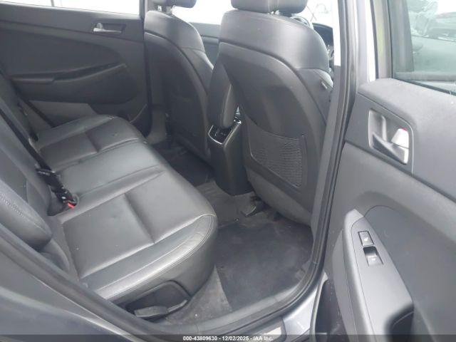 Hyundai TUCSON Limited Image 5