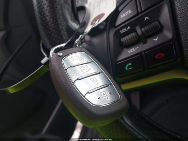 Hyundai TUCSON Limited Image 9