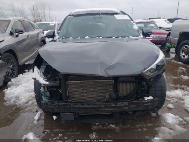 Hyundai TUCSON Limited Image 11