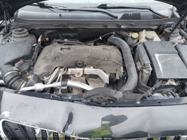 Buick Regal Image 16