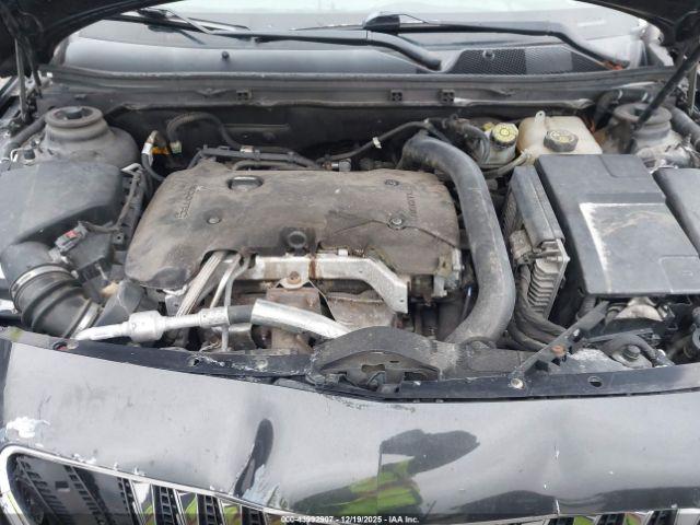 Buick Regal Image 16