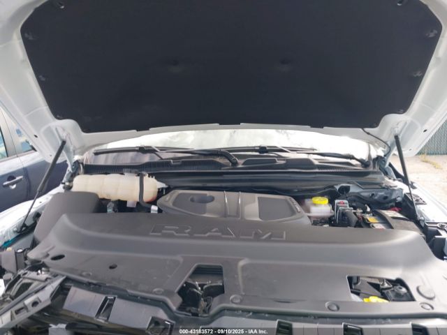 Ram 1500 Big Horn  4x4 5'7 Box Image 8