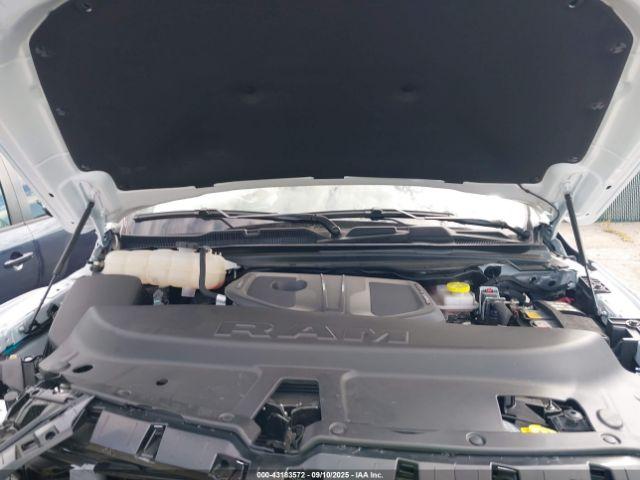 Ram 1500 Big Horn  4x4 5'7 Box Image 8