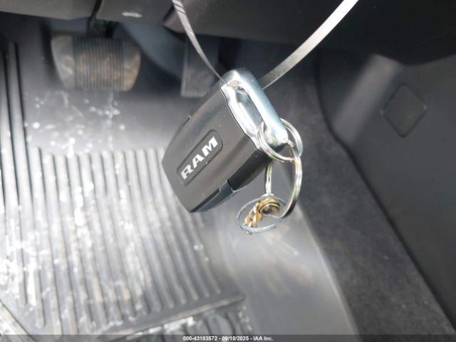 Ram 1500 Big Horn  4x4 5'7 Box Image 13