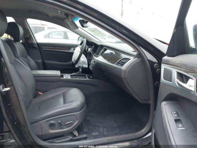 Genesis G80 3.8 Image 4