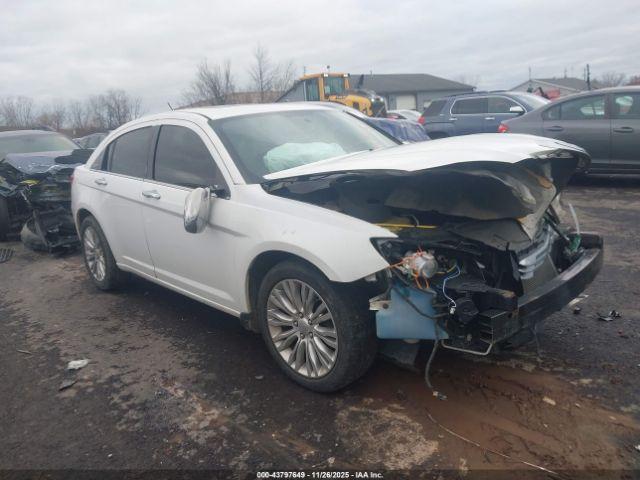  Salvage Chrysler 200