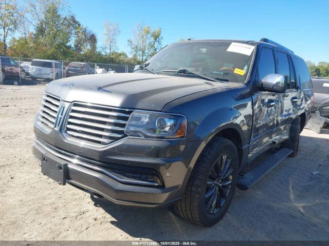Lincoln Navigator Select Image 5