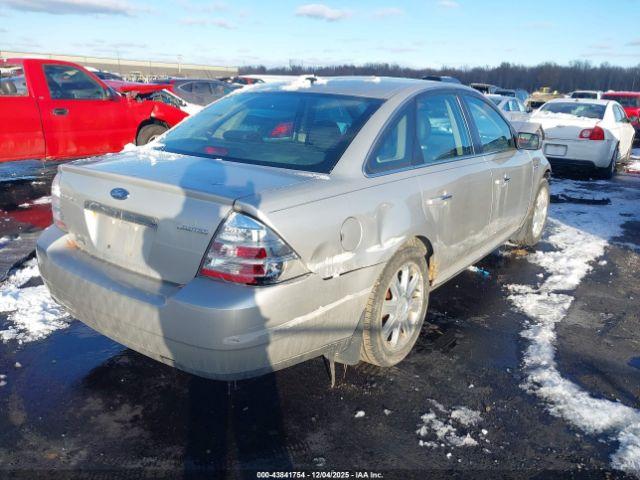 Ford Taurus Limited Image 16