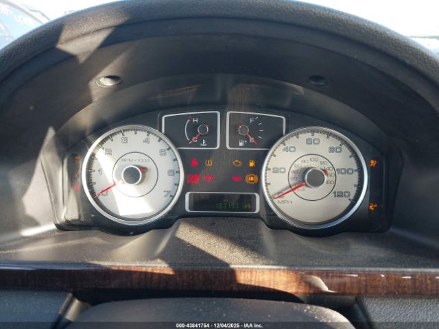 Ford Taurus Limited Image 12