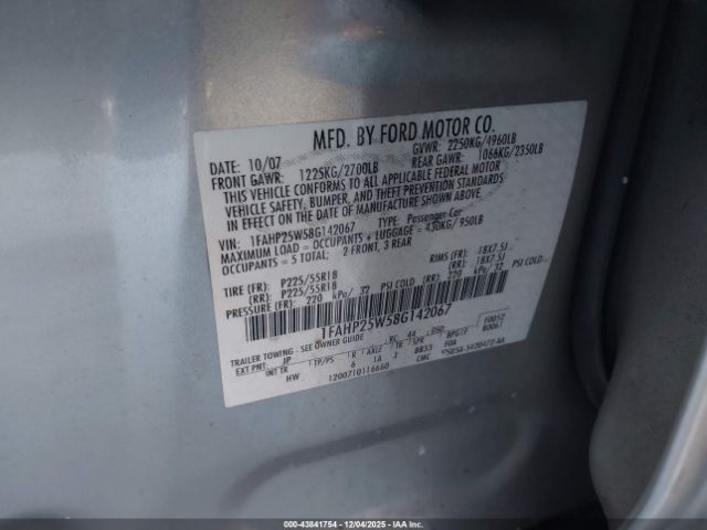 Ford Taurus Limited Image 7