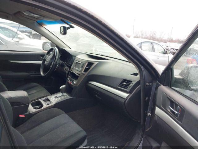 Subaru Outback 2.5i Premium Image 7