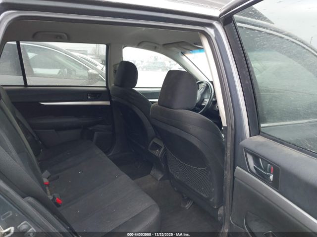 Subaru Outback 2.5i Premium Image 2
