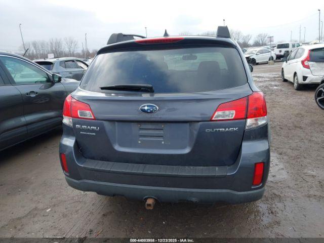 Subaru Outback 2.5i Premium Image 4